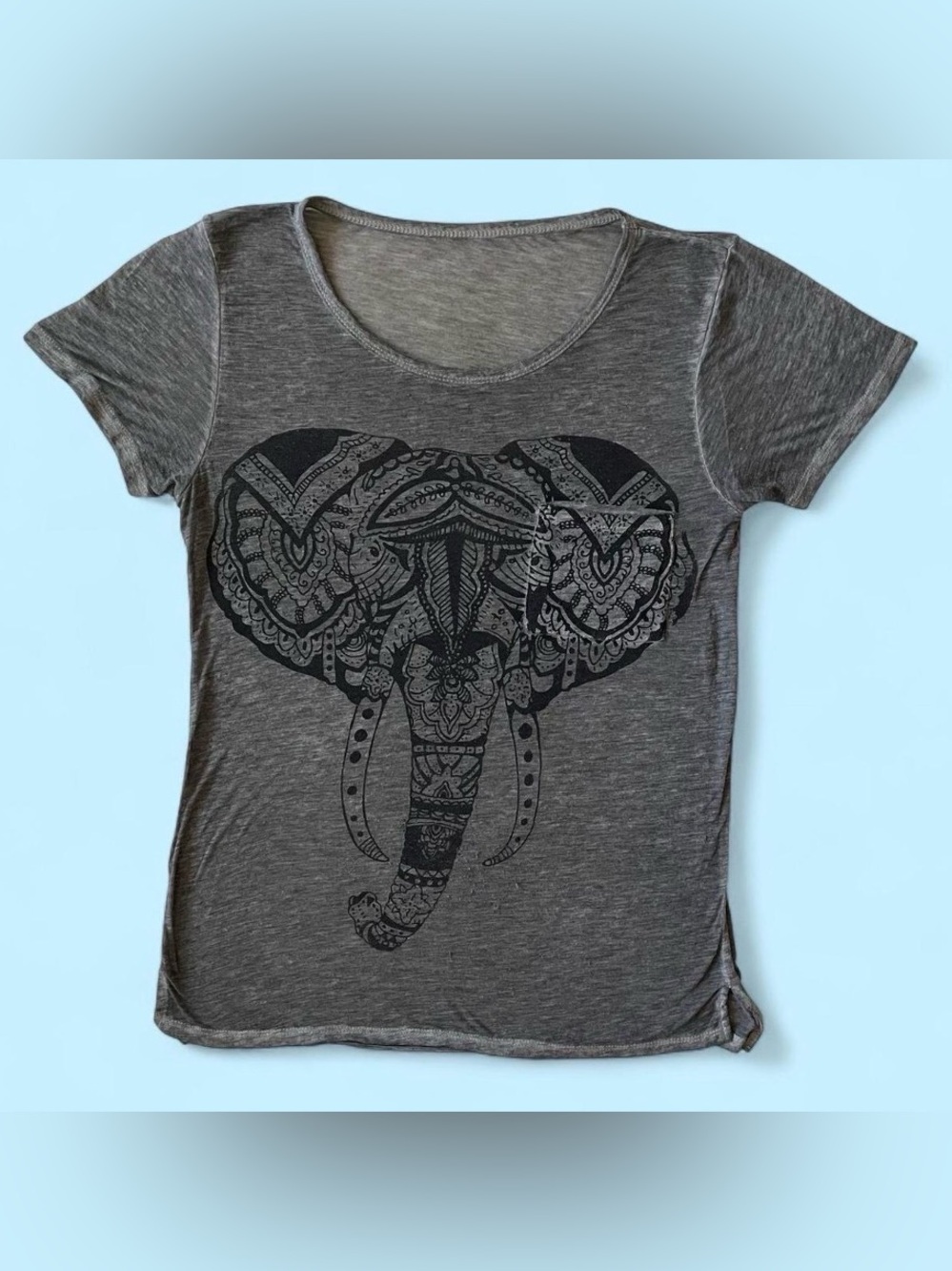 Boho Elephant Mandala Graphic Tee, Heather Gray Lightweight Sheer Pocket T-Shirt